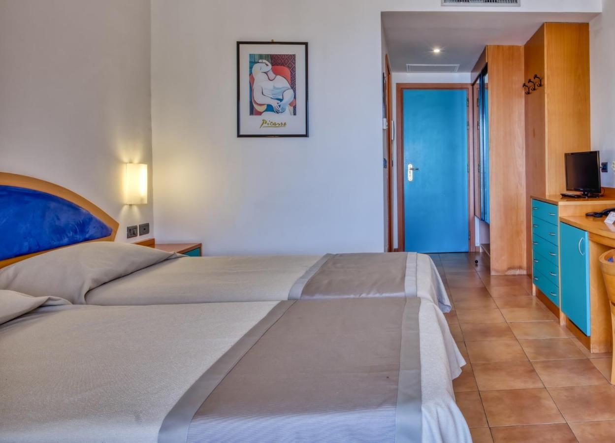 Hotel Antares Letojanni Esterno foto