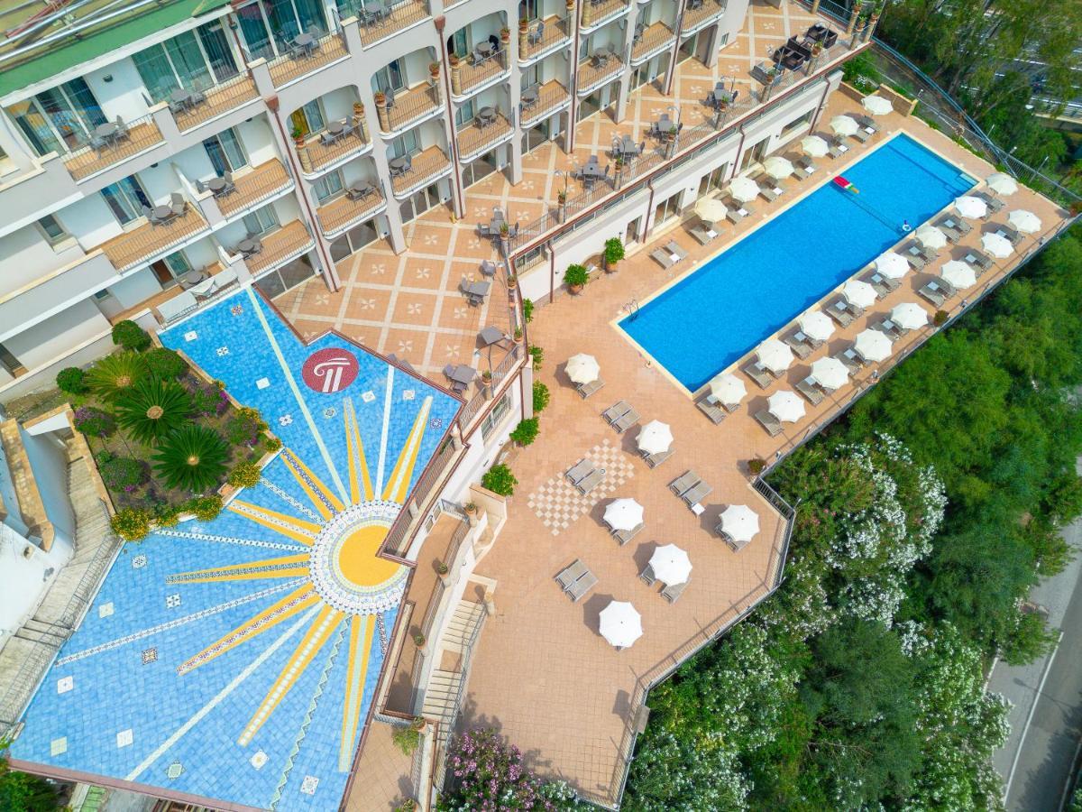 Hotel Antares Letojanni Esterno foto